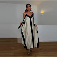 Elegant contrast trim V-neck maxi dress