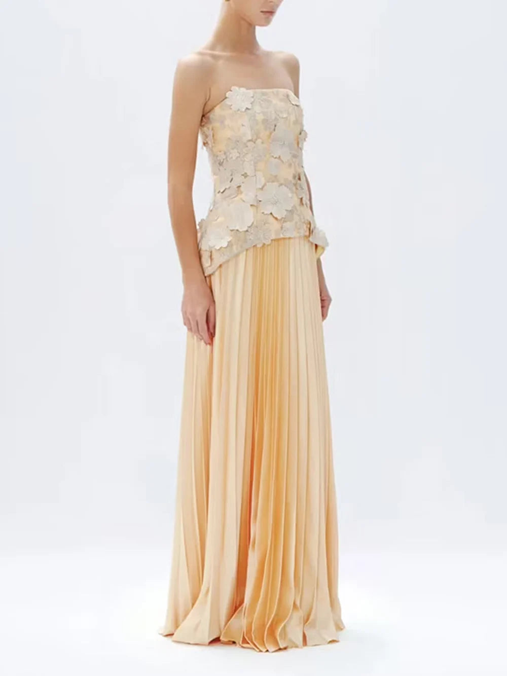 Floral strapless top and pleated skirt set
