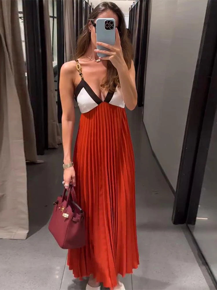 Colorblock chain strap maxi dress with pleated skirt