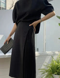 Short Sleeve O-neck Top and Long Pleated Skirt Set