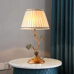 Retro Wrought Iron Fabric Table Lamp