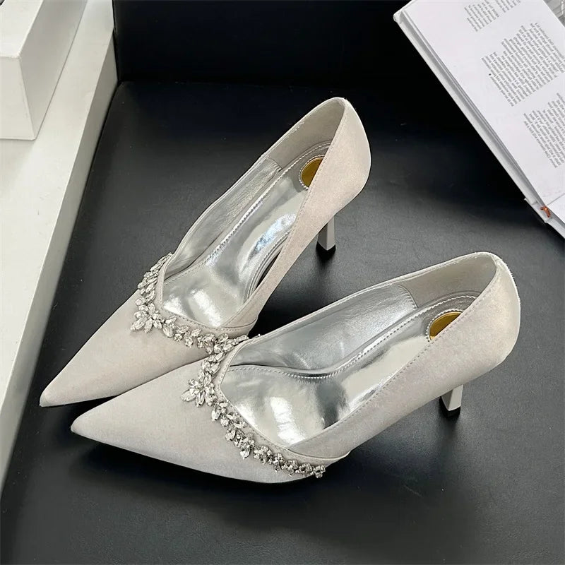 Crystal Pumps Pointed Toe Low-Heeled Shoes