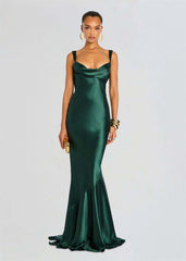 Cowl neck backless maxi dress in green