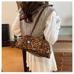 Gingham Pattern Shoulder Bag