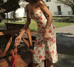 Woman wearing a Large Flowers Elastic Buttons Midi Dress 