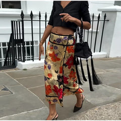 Floral Print Asymmetrical Skirt detail