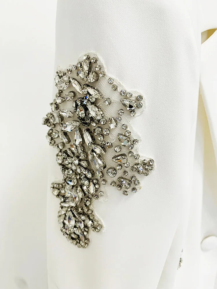 Decorative brooch with crystals 