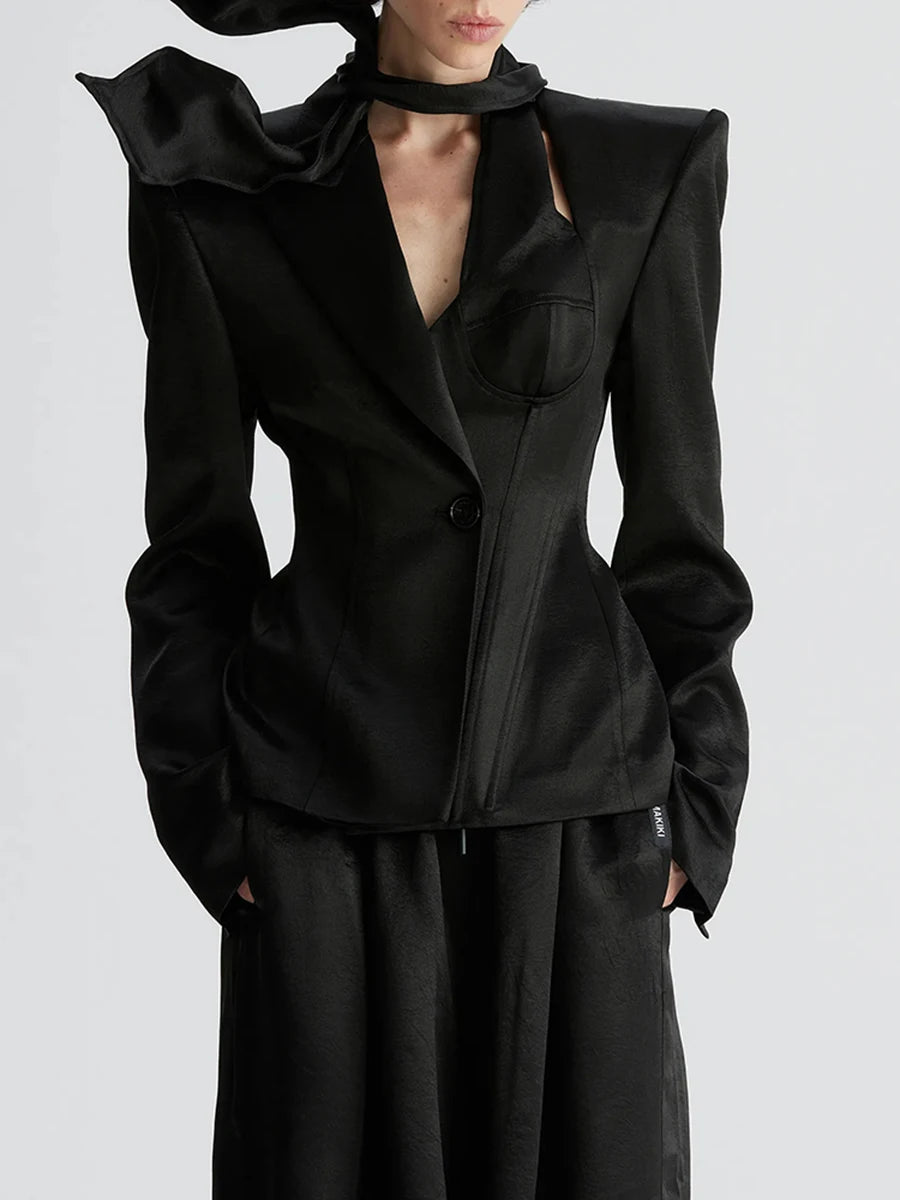 Jacket with hollow out lapel collar