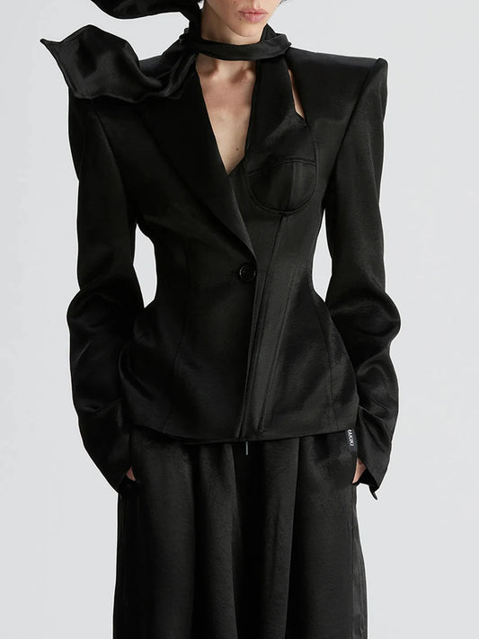 Jacket with hollow out lapel collar