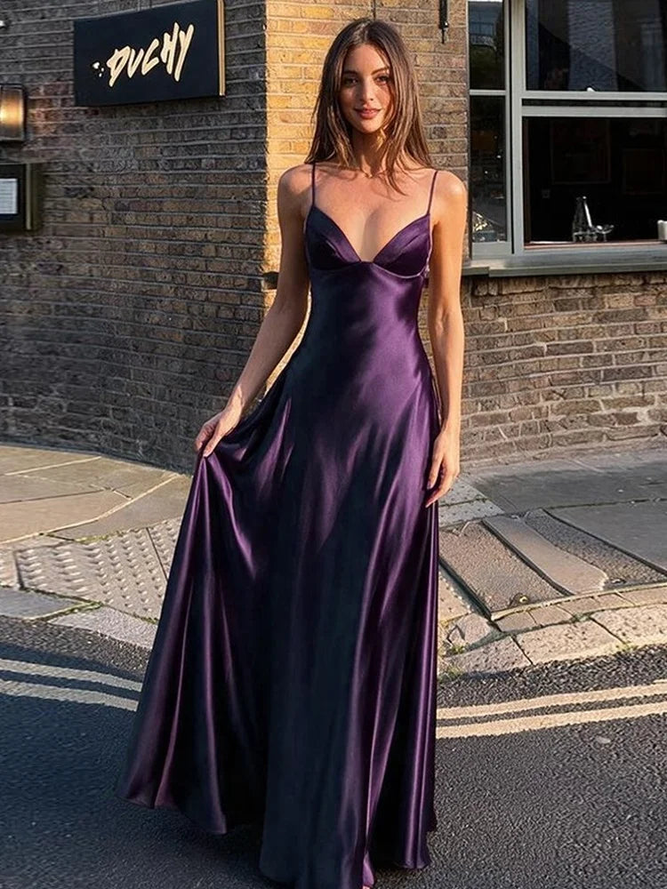 Spaghetti strap sweetheart maxi dress