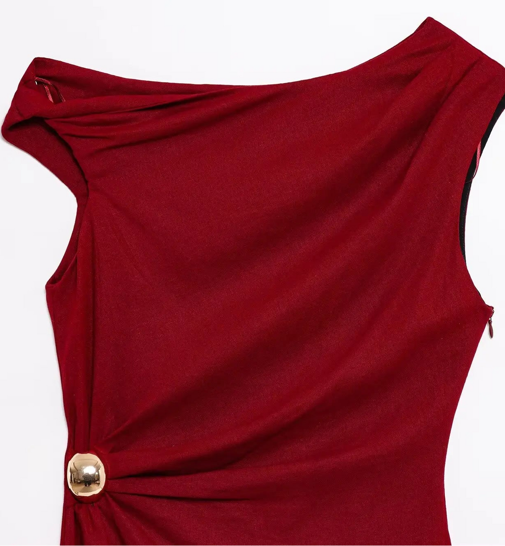 Red one-shoulder dress with a gold button 