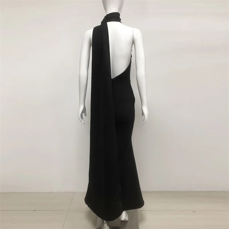 Ankle length elegant black gown made for gala and prom nights
