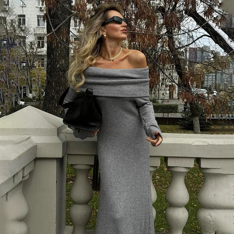 Elegant grey knit maxi dress for autumn outings