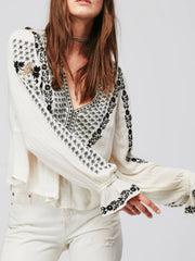 Artistic v-neck cotton top for modern Pinterest outfits
