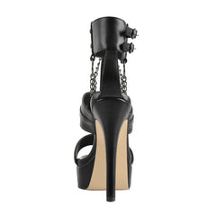 Bold platform heels with chain accents and 15 cm stiletto