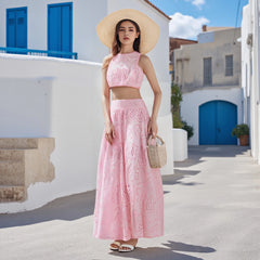 Vacation-ready yellow outfit with breezy summer vibe