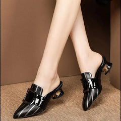 Metallic PU low heel pumps with adjustable strap