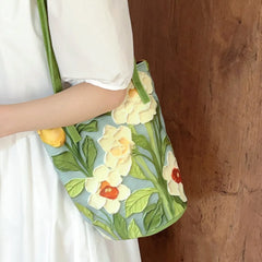 Colorful floral bucket bag for versatile use