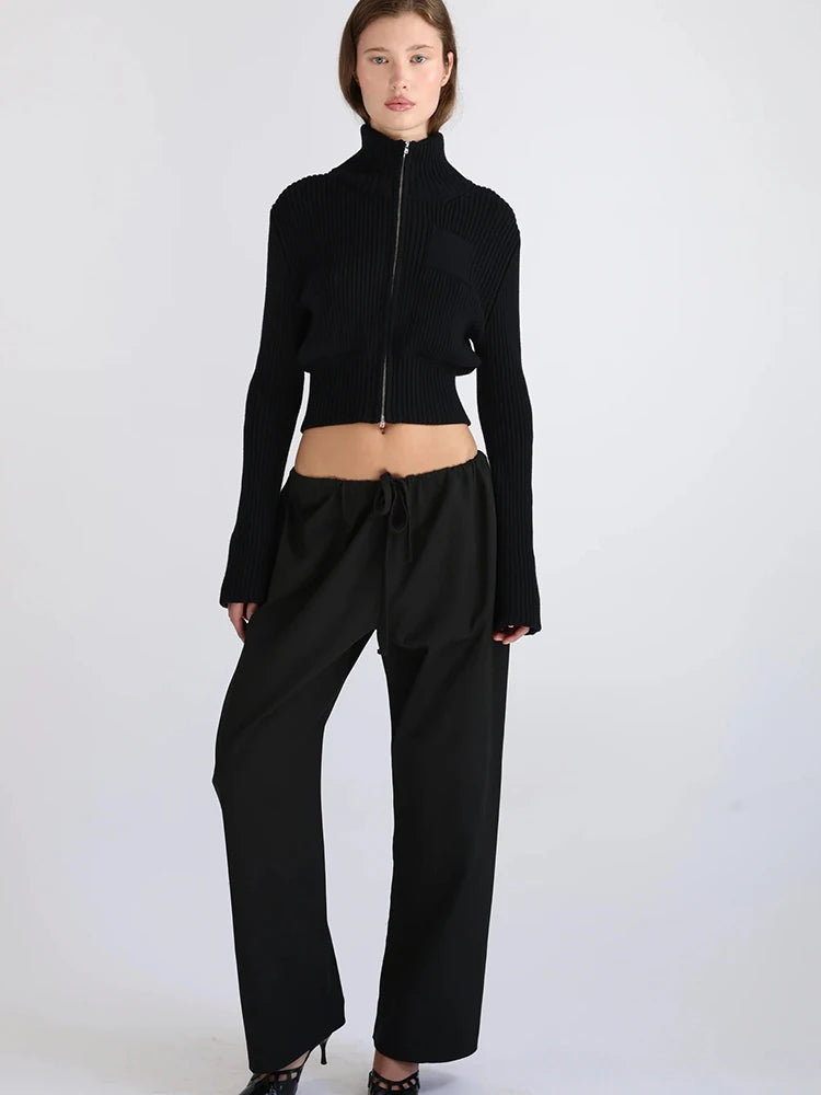 Slim fit cropped cardigan with flare sleeves and ribbed finish