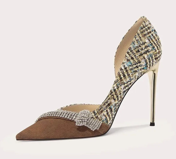 Bridal pearl strap pointed toe heels