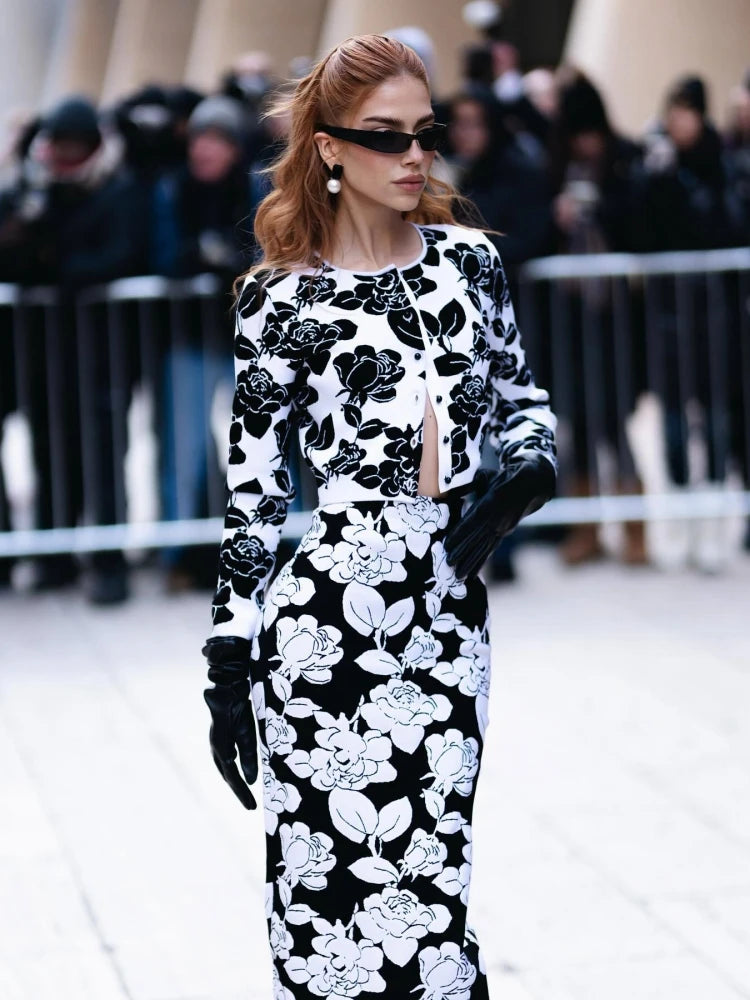 High-waist floral midi skirt with bold contrast pattern detail