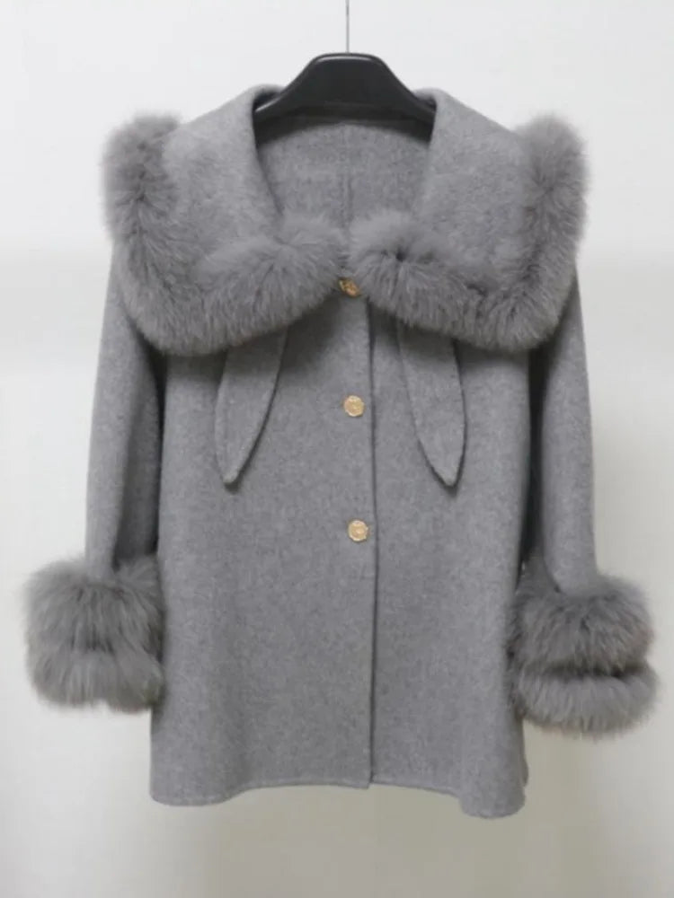 Structured wool coat with soft faux-fur trim