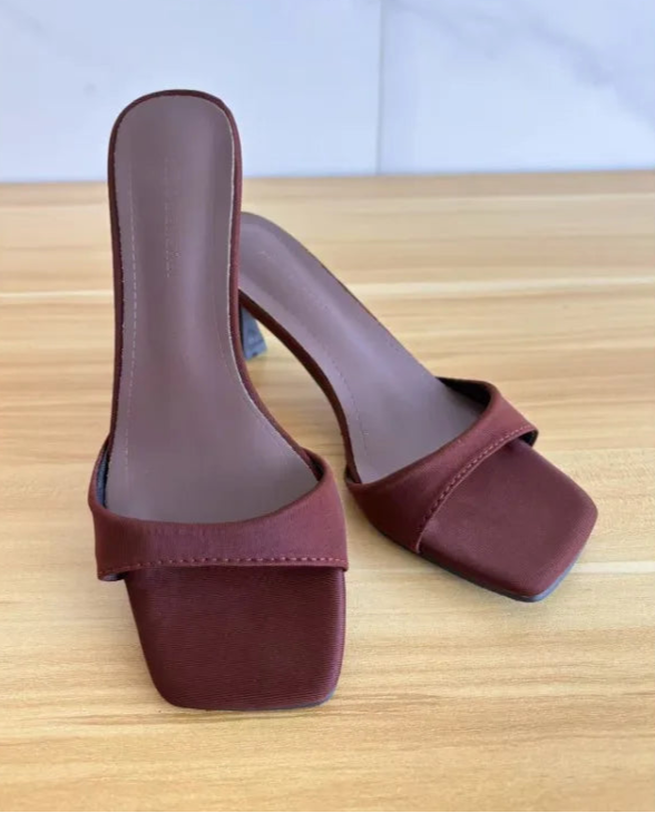Maroon open toe slip-on women’s slides with thin heel