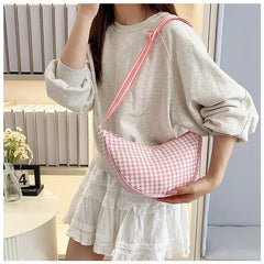 Casual pink plaid handbag with zipper closure

