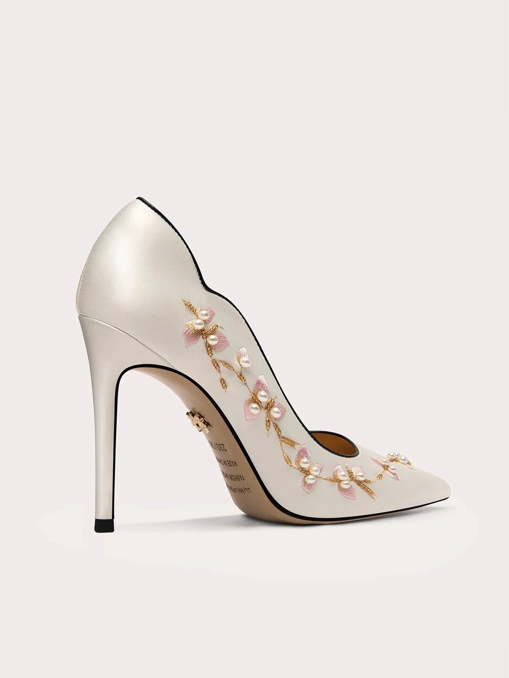 Women’s embroidered pearl pumps for weddings