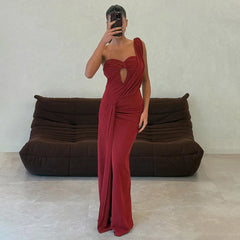Women’s sleeveless red floor-length party dress