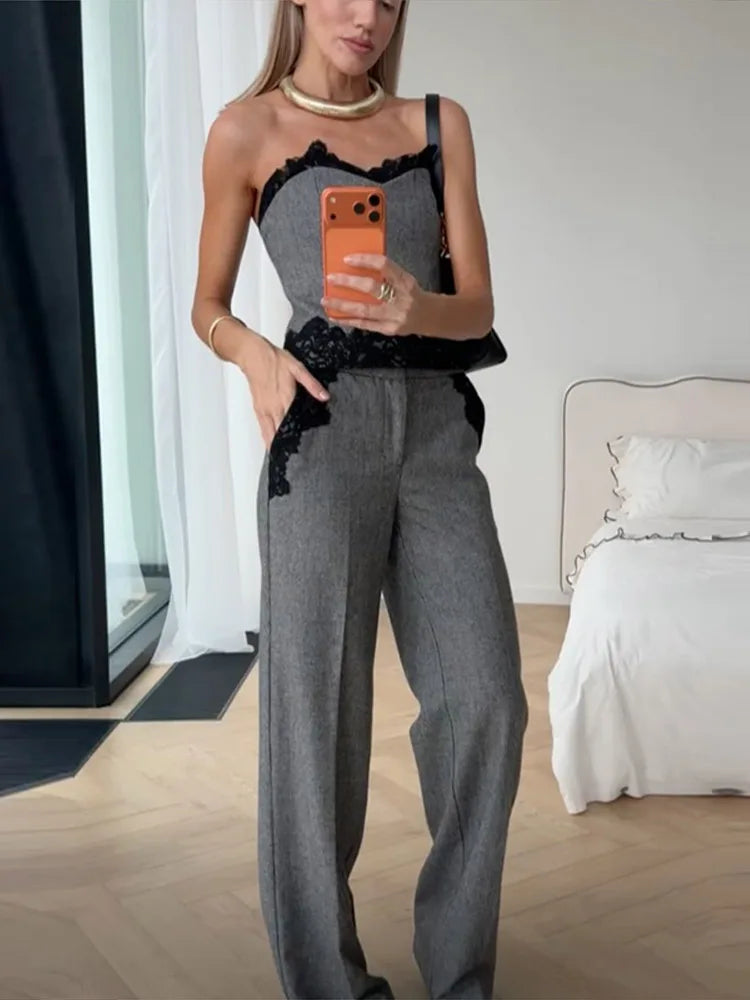 High-waist ankle-length trousers with clean flat-front silhouette