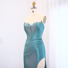 Close-up of sweetheart neckline and bodice detailing on satin gown