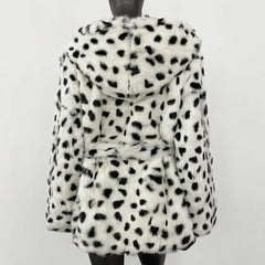 Real fur short coat with thick textured finish
