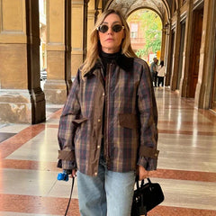 Vintage plaid polyester jacket with functional pockets for senior fashion