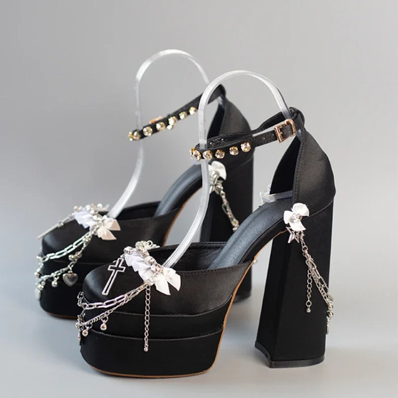 Super-high satin platform heel with open vamp