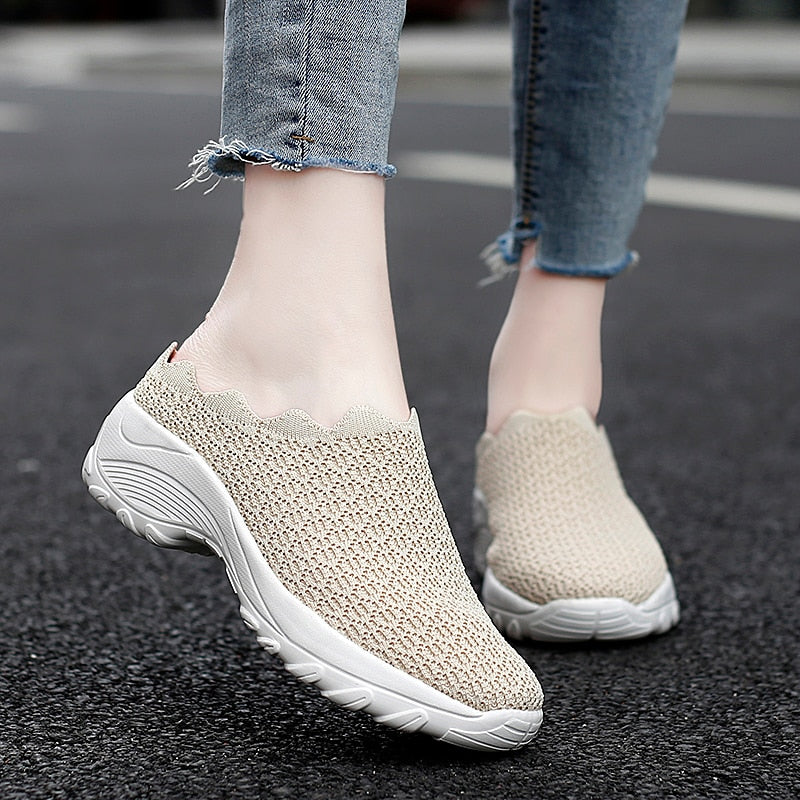 Breathable Walk Mesh Flat Shoes 