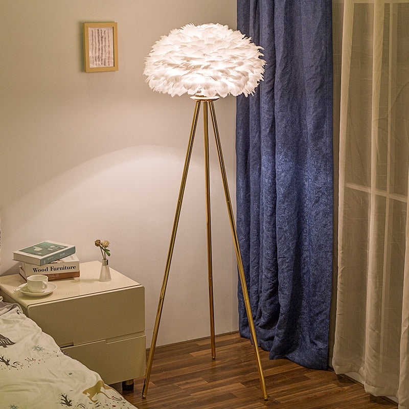 Feather Floor Lamp Creative Warm Romantic Bedroom Lamp